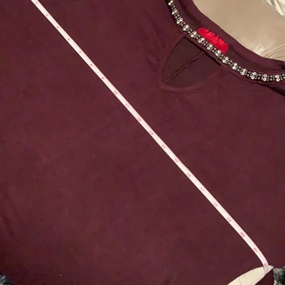 Jennifer Lopez wine color soft tunic jewel sweater - Picture 11 of 12